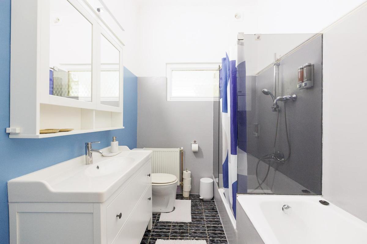 New Shalalaliving Spacious For Family & Friends Apartment