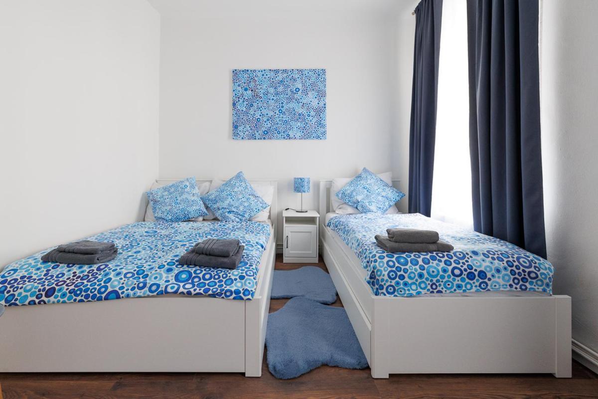 New Shalalaliving Spacious For Family & Friends